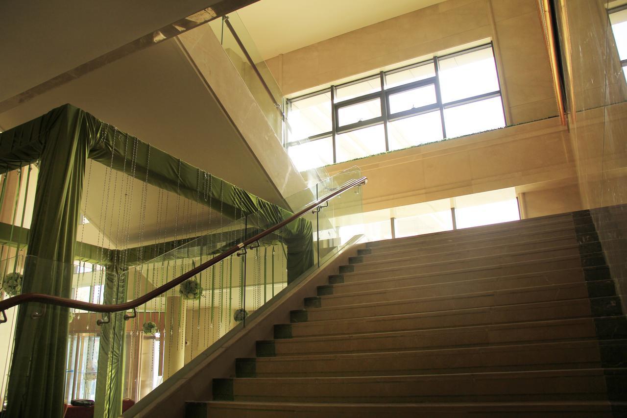 שיאן Zhongfei Grand Sky Light Hotel מראה חיצוני תמונה