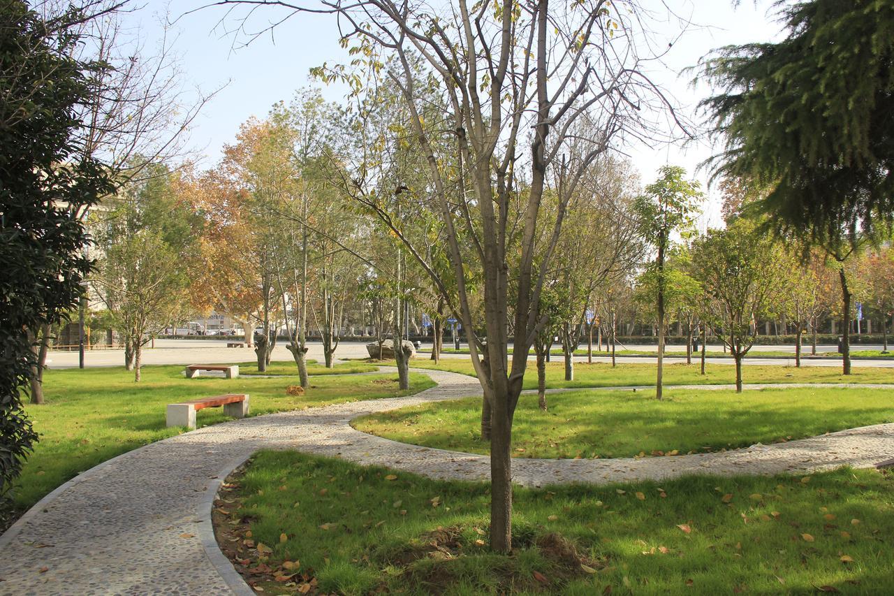 שיאן Zhongfei Grand Sky Light Hotel מראה חיצוני תמונה