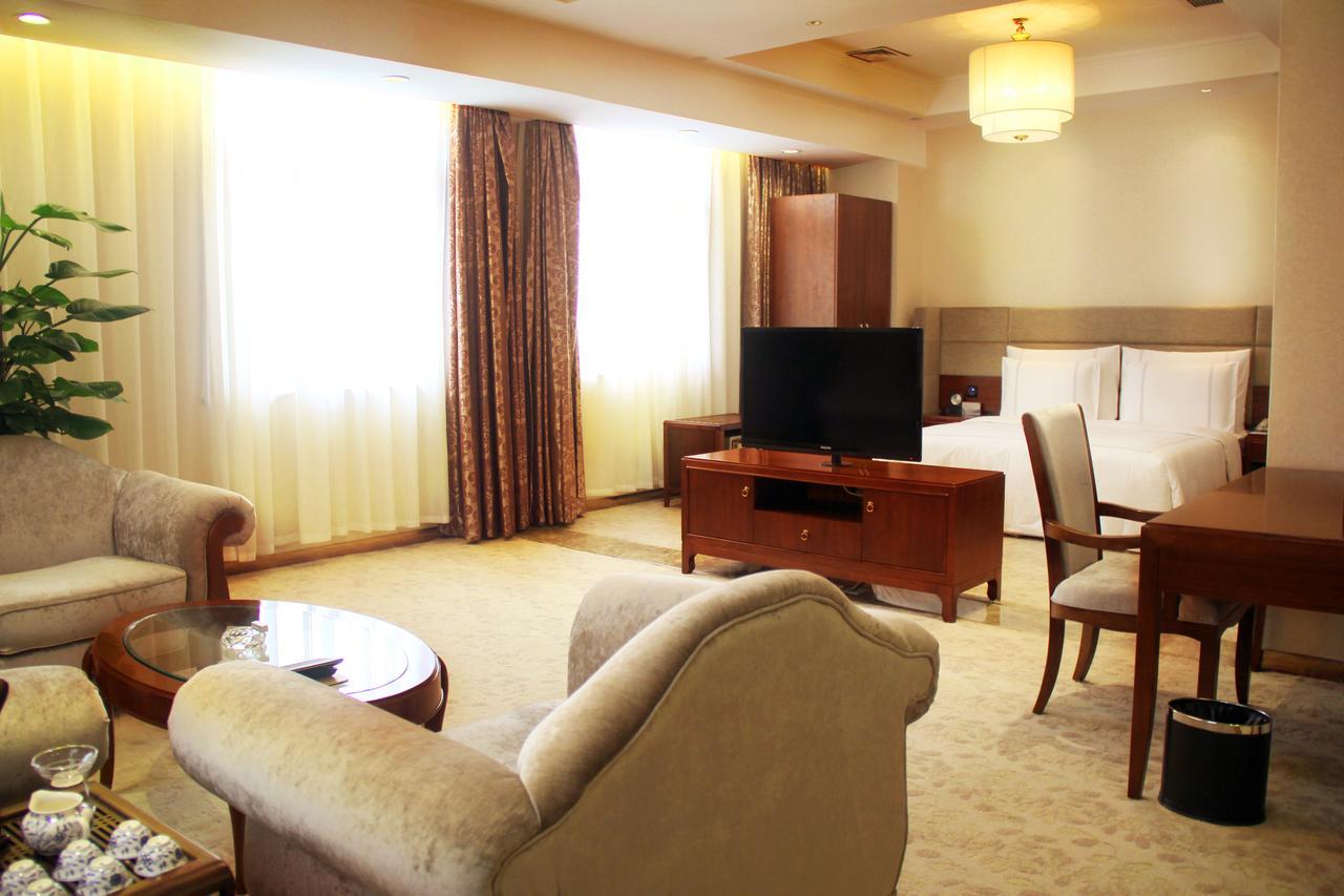 שיאן Zhongfei Grand Sky Light Hotel מראה חיצוני תמונה